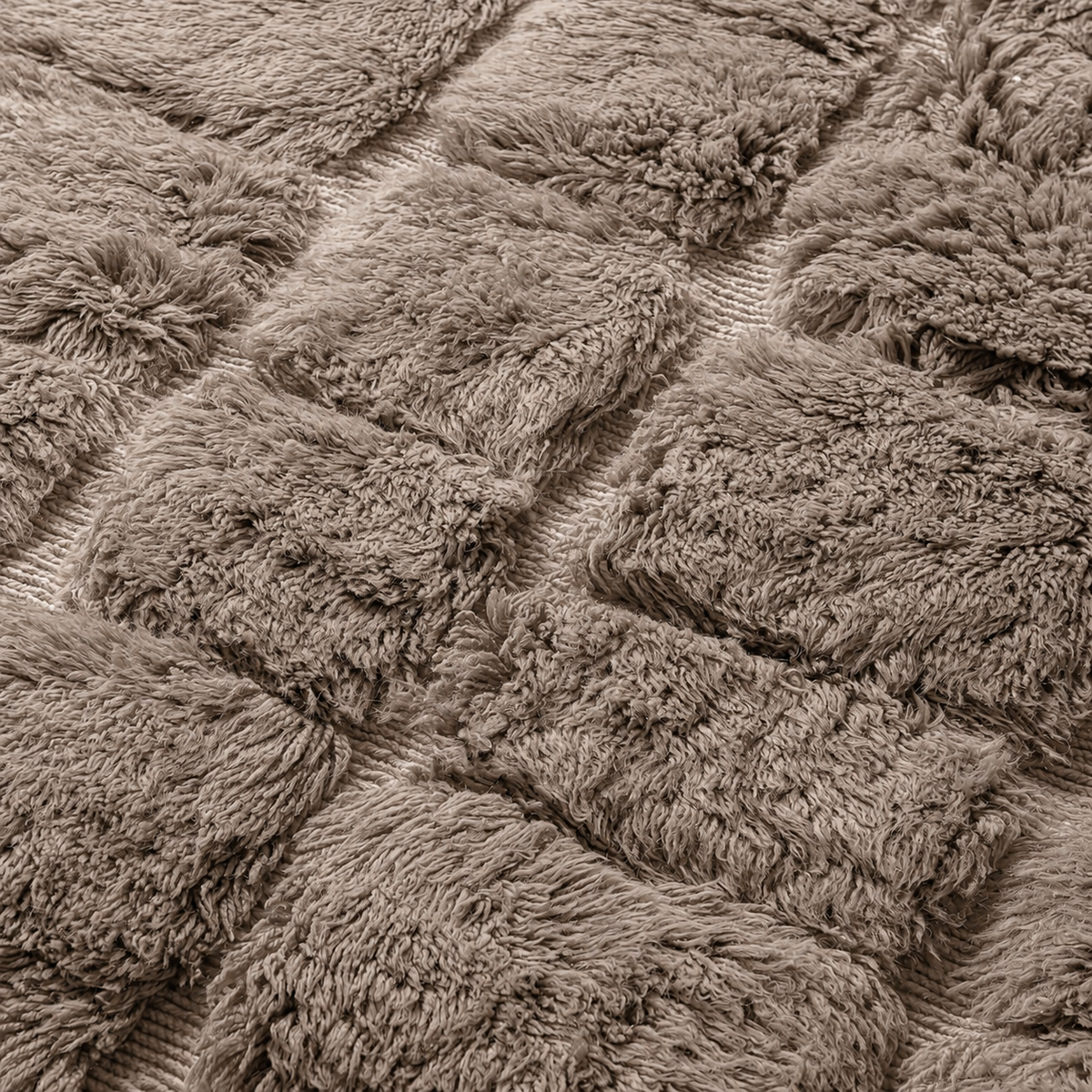 Aro rug material detail